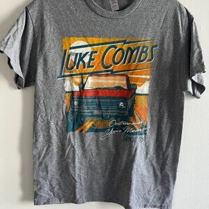 Luke Combs Outrunnin' Your Memory Tour Tshirt
